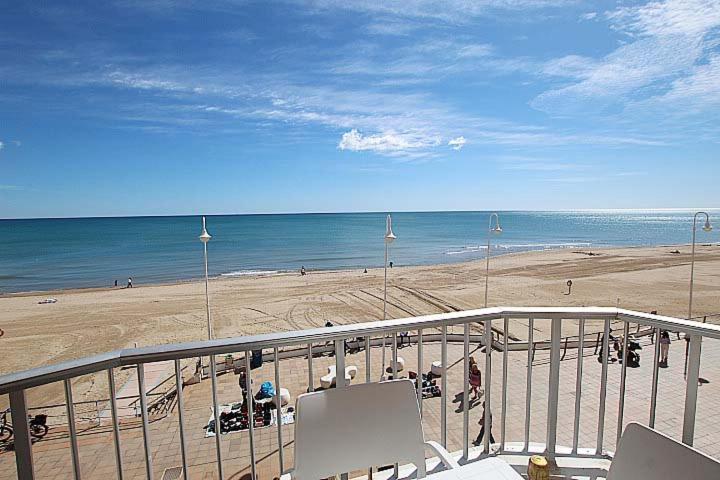 Apartamento Primera Linea Playa Centro De Guardamar Lejlighed Guardamar del Segura Eksteriør billede